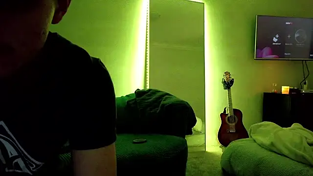 Snapshot of sculpteddesire chatting on 12-01-25, 08:52 sculpteddesire online show from 12-01-25, 08:52