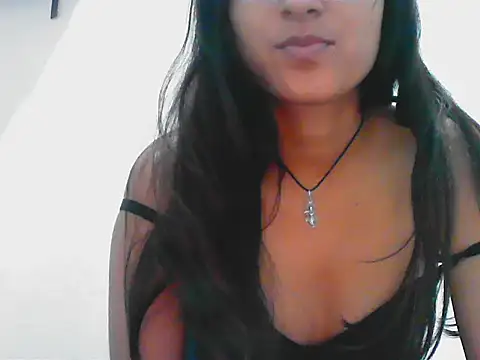 Snapshot of Anika_Singh chatting on 11-15-25, 01:47 Anika Singh online show from 11-15-25, 01:47