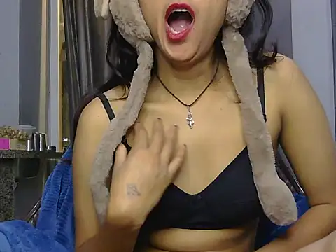 Snapshot of Anika_Singh chatting on 11-27-25, 06:21 Anika Singh online show from 11-27-25, 06:21