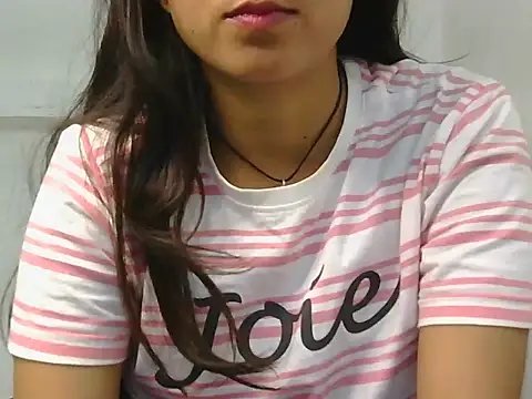 Snapshot of Anika_Singh chatting on 01-08-26, 09:00 Anika Singh online show from 01-08-26, 09:00