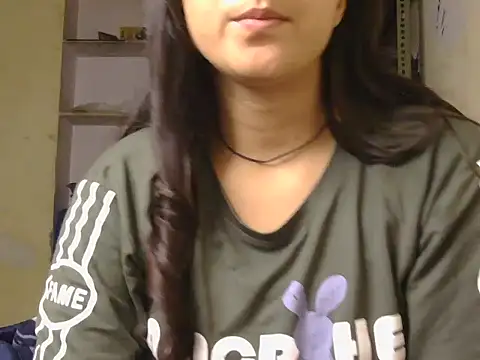 Snapshot of Anika_Singh chatting on 02-01-26, 03:54 Anika Singh online show from 02-01-26, 03:54