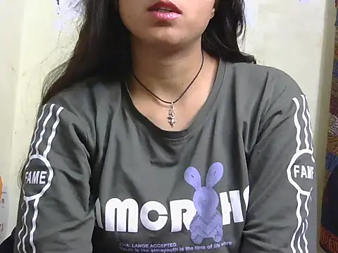 Snapshot of Anika_Singh chatting on 02-05-26, 10:31 Anika Singh online show from 02-05-26, 10:31