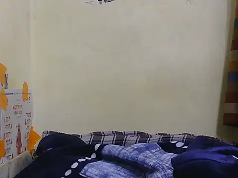 Snapshot of Anika_Singh chatting on 02-14-26, 04:42 Anika Singh online show from 02-14-26, 04:42