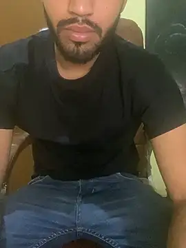 hotyyyyjonny online show from 04-21-26, 04:30