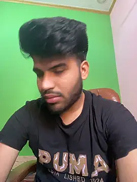 hotyyyyjonny online show from 05-18-26, 03:13