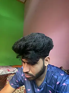 hotyyyyjonny online show from 06-19-26, 01:32