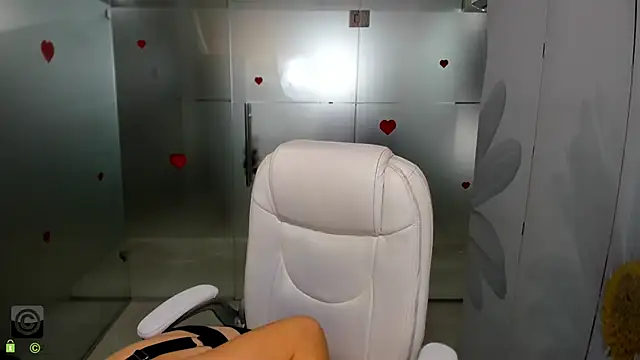 anna firee online show from 12-05-25, 09:29