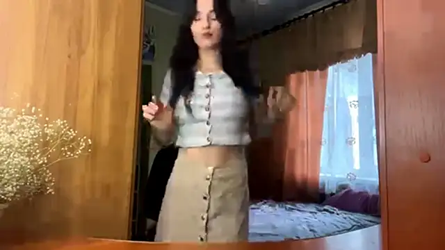 Snapshot of AliciaCapehart chatting on 11-25-25, 07:19 AliciaCapehart online show from 11-25-25, 07:19