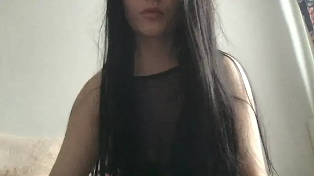 Snapshot of VenesuelaXq chatting on 11-21-25, 01:43 VenesuelaXq online show from 11-21-25, 01:43