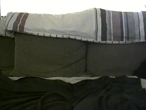 Snapshot of sssuka chatting on 11-13-25, 05:34 sssuka online show from 11-13-25, 05:34