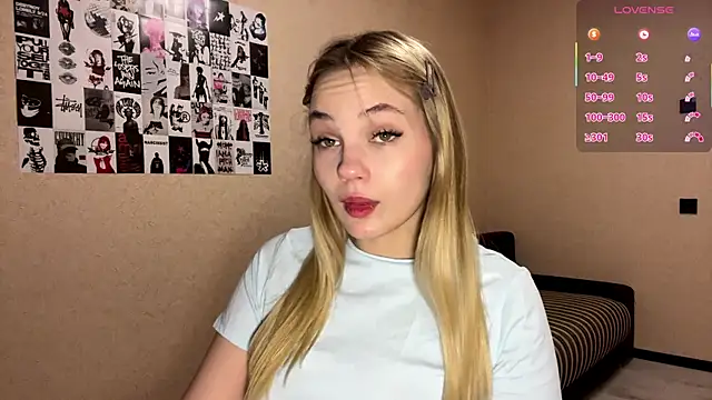 Snapshot of JestineParslow chatting on 12-22-25, 07:22 JestineParslow online show from 12-22-25, 07:22