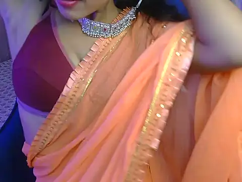 shivani-kumari21 online show from 11-24-25, 04:29