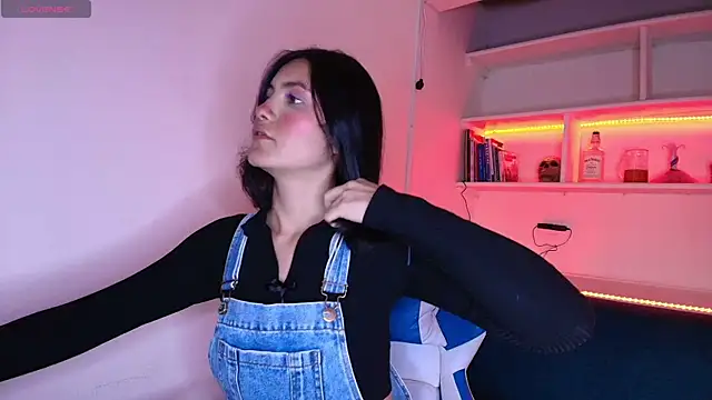 Brandy collinss online show from 11-18-25, 11:25