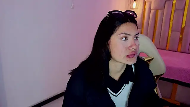 Brandy collinss online show from 04-16-26, 11:44