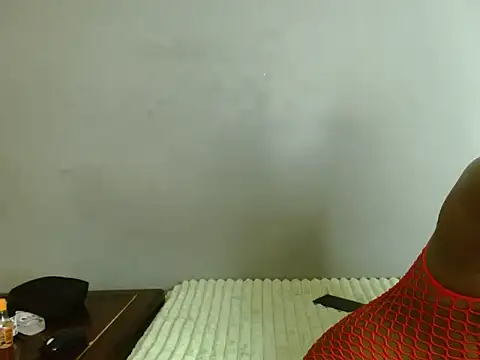 Snapshot of Monal1sah chatting on 11-16-25, 07:41 Monal1sah online show from 11-16-25, 07:41