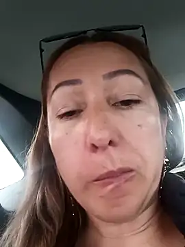 Snapshot of chrystal_sl852 chatting on 02-24-26, 04:38 chrystal sl852 online show from 02-24-26, 04:38