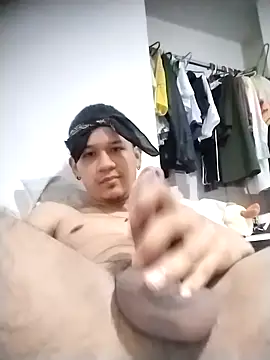 Chris    Col online show from 11-26-25, 04:41