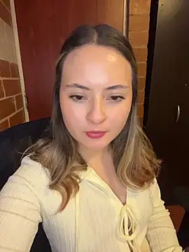 Liilaaaa 23 online show from 11-11-25, 10:21