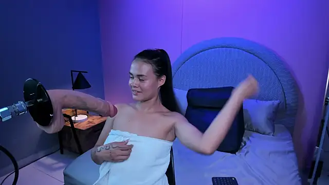 Sara rhoades online show from 03-27-26, 08:08