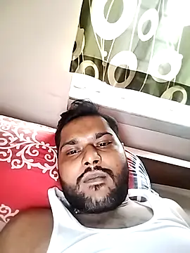 Snapshot of arobeshi chatting on 11-18-25, 10:20 arobeshi online show from 11-18-25, 10:20