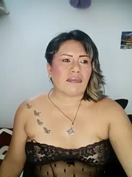 Snapshot of angi_daw chatting on 05-10-26, 03:23 angi daw online show from 05-10-26, 03:23