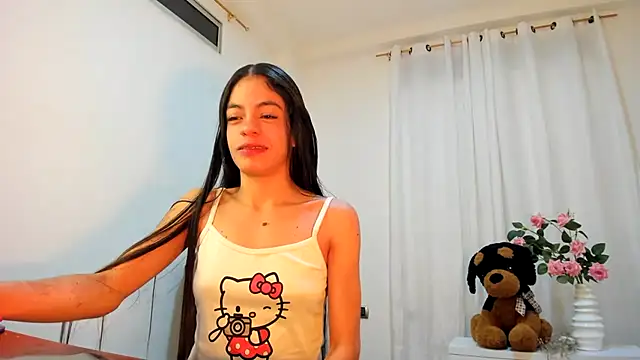 Snapshot of ana_maria___ chatting on 06-06-26, 05:23 ana maria online show from 06-06-26, 05:23