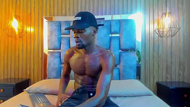 Snapshot of Ethan__OPry chatting on 12-13-25, 08:47 Ethan OPry online show from 12-13-25, 08:47