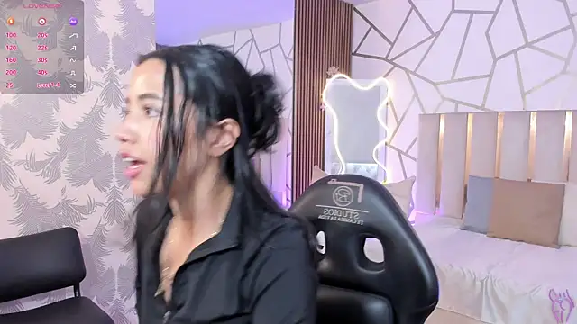 Joselyn tay online show from 04-02-26, 05:43