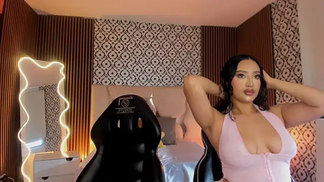 Snapshot of Joselyn_tay chatting on 07-19-26, 01:15 Joselyn tay online show from 07-19-26, 01:15