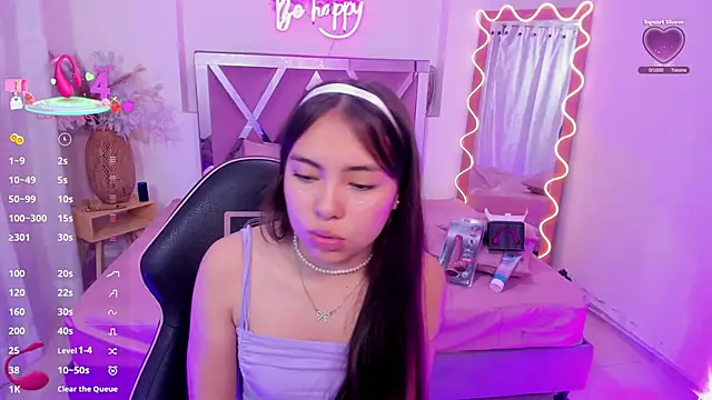 Snapshot of ISABELA_TAY chatting on 11-18-25, 12:42 ISABELA TAY online show from 11-18-25, 12:42