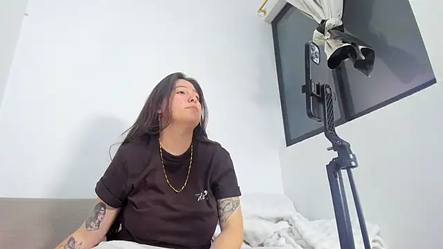 Ana Torres  online show from 01-17-26, 11:19