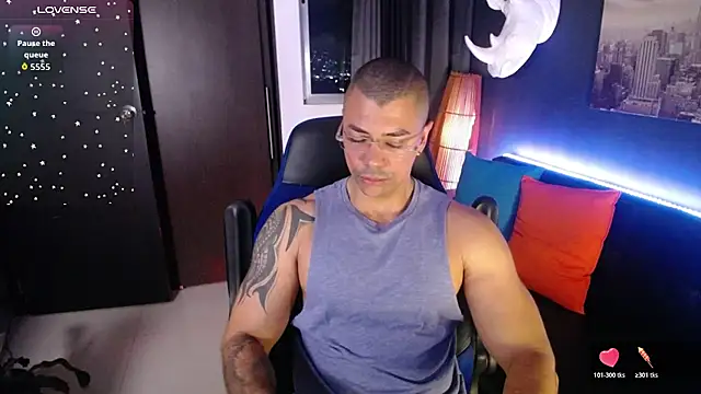 Zed ferrer online show from 04-10-26, 06:29