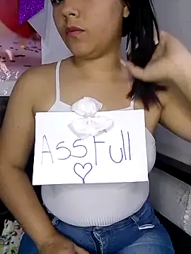 Snapshot of Girl_Nasty_Dirty chatting on 11-25-25, 02:22 Girl Nasty Dirty online show from 11-25-25, 02:22