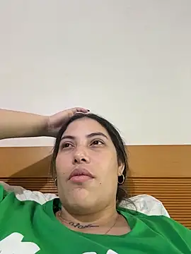 Snapshot of Anna_Bitch_Disgusting chatting on 12-04-25, 03:49 Anna Bitch Disgusting online show from 12-04-25, 03:49