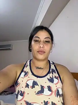 Anna Bitch Disgusting online show from 01-16-26, 04:38