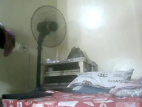 loriepinay46 online show from 02-14-26, 06:37