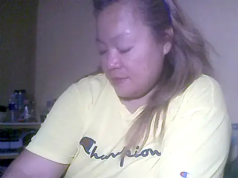 loriepinay46 online show from 04-12-26, 10:42