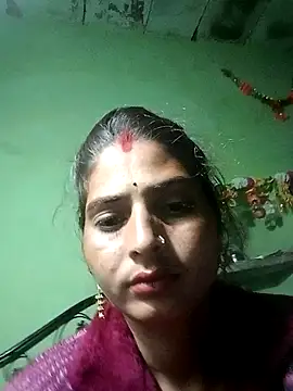 Snapshot of Nelug chatting on 11-16-25, 06:46 Nelug online show from 11-16-25, 06:46