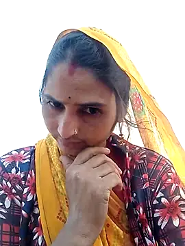 Snapshot of Nelug chatting on 11-17-25, 06:52 Nelug online show from 11-17-25, 06:52