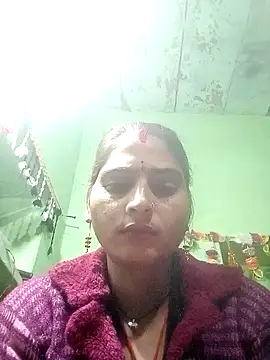 Snapshot of Nelug chatting on 11-28-25, 07:49 Nelug online show from 11-28-25, 07:49