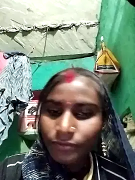 Snapshot of Big_Lovexx chatting on 11-25-25, 03:45 Big Lovexx online show from 11-25-25, 03:45