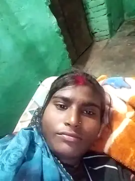 Snapshot of Big_Lovexx chatting on 11-26-25, 06:09 Big Lovexx online show from 11-26-25, 06:09