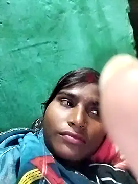 Snapshot of Big_Lovexx chatting on 11-30-25, 05:17 Big Lovexx online show from 11-30-25, 05:17