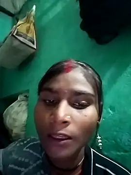 Snapshot of Big_Lovexx chatting on 12-03-25, 05:44 Big Lovexx online show from 12-03-25, 05:44