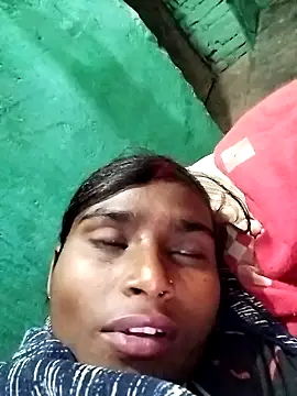 Snapshot of Big_Lovexx chatting on 12-04-25, 06:27 Big Lovexx online show from 12-04-25, 06:27