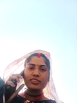 Pushpa hotty online show from 02-21-26, 04:13