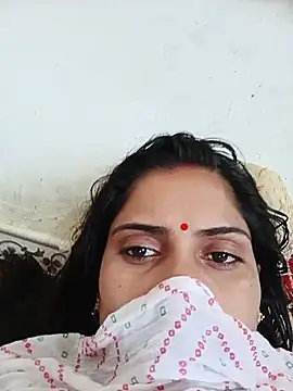 Snapshot of Pushpa_hotty chatting on 06-14-26, 04:25 Pushpa hotty online show from 06-14-26, 04:25