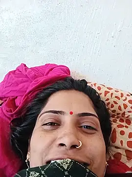 Snapshot of Pushpa_hotty chatting on 06-21-26, 03:42 Pushpa hotty online show from 06-21-26, 03:42