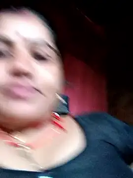Snapshot of Hot_kamla chatting on 05-31-26, 01:07 Hot kamla online show from 05-31-26, 01:07