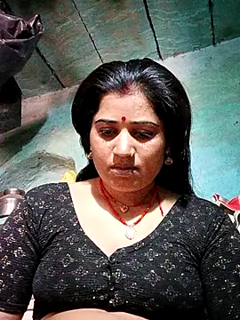 Snapshot of Hot_kamla chatting on 06-01-26, 04:47 Hot kamla online show from 06-01-26, 04:47